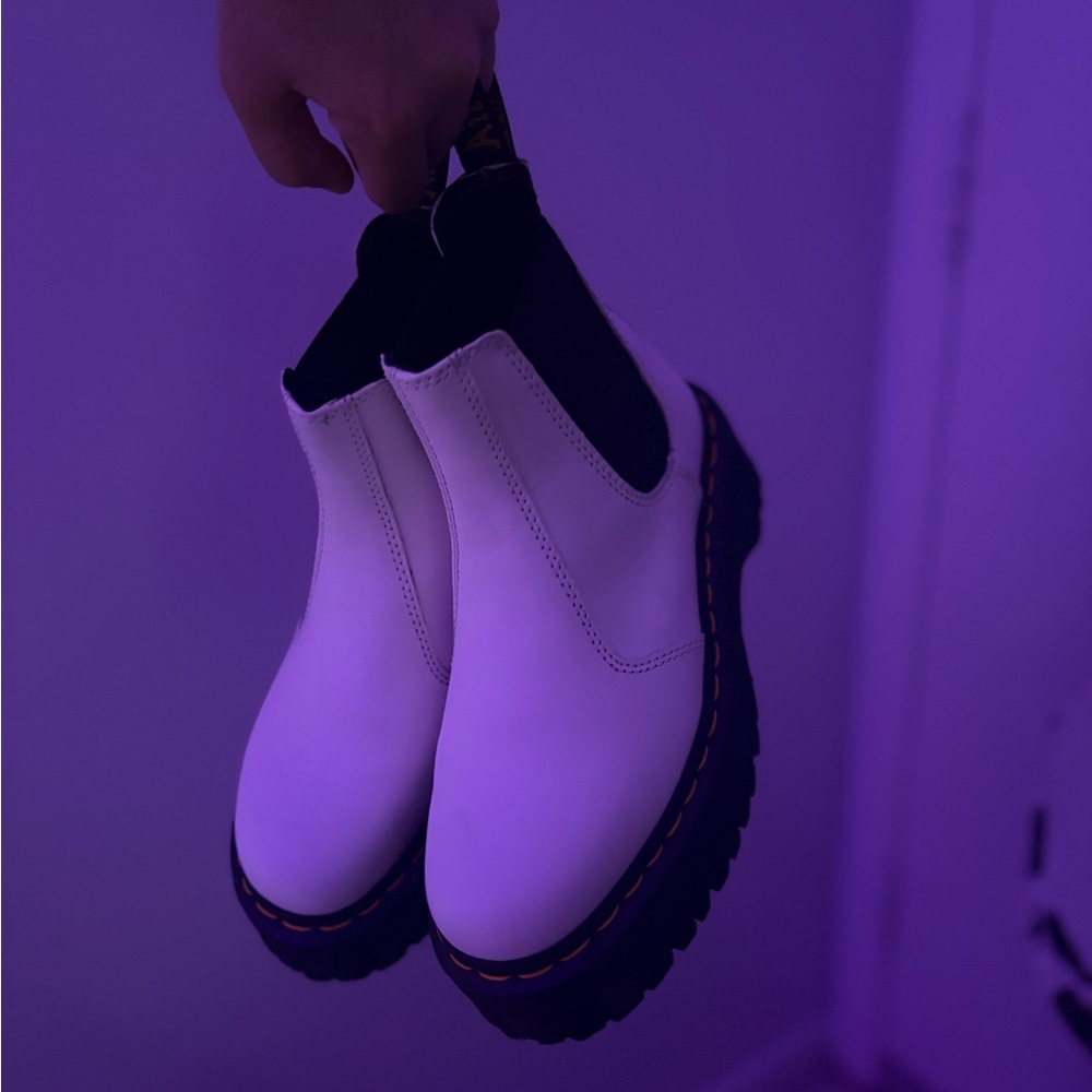 White Platform Chelsea Boots - Picture 3 of 8